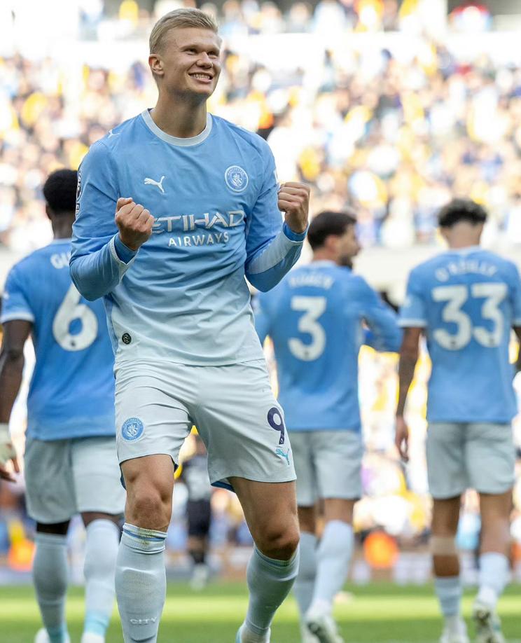哈兰德双响造英超神迹，福登破307天球荒，曼城3